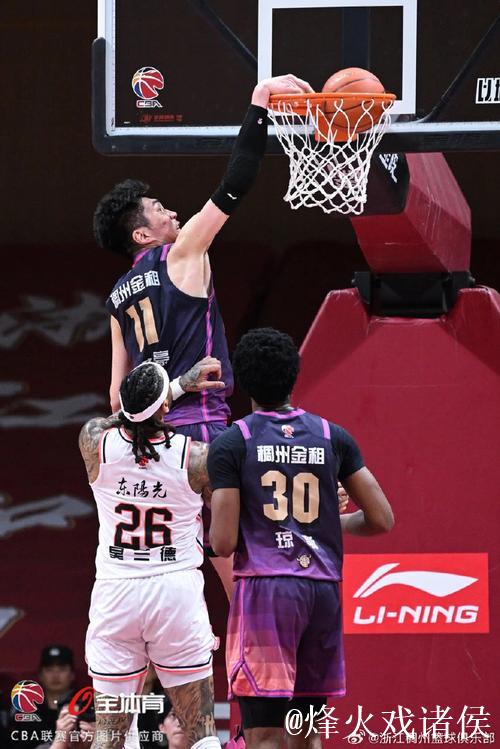 广东男篮与浙江男篮交锋前瞻:上赛季两度对阵互有胜负 广东男篮与浙江男篮交锋前瞻:上赛季两度对阵互有胜负